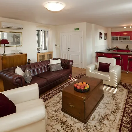 Gasthuis Boutique Guest Zephyrus 4*