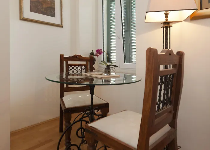 Gasthuis Boutique Guest Zephyrus 4*