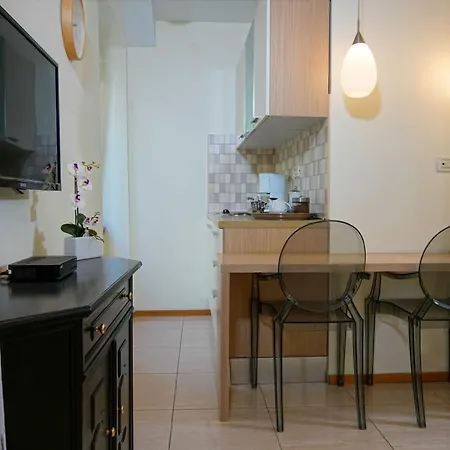 Πανσιόν Boutique Guest Zephyrus 4*