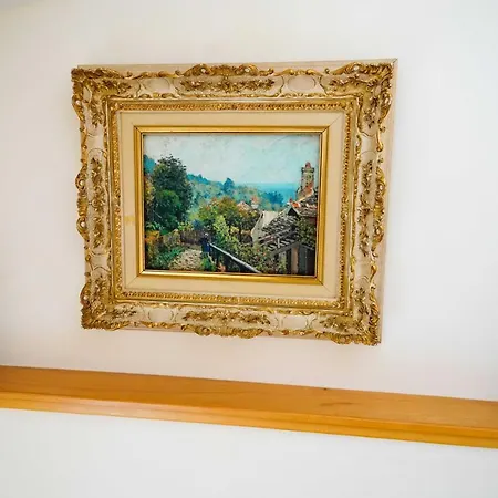 Boutique Guest Zephyrus Πανσιόν 4*