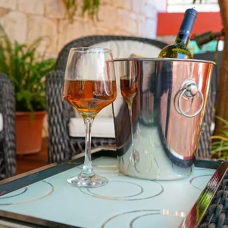 泽斐洛斯精品酒店 4* 斯普利特