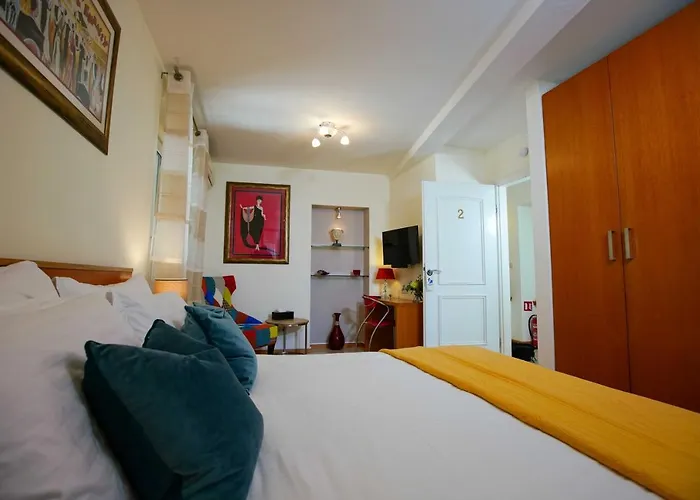 Boutique Guest Zephyrus