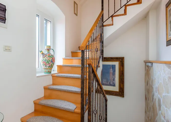 Guest house Boutique Guest Zephyrus 4*